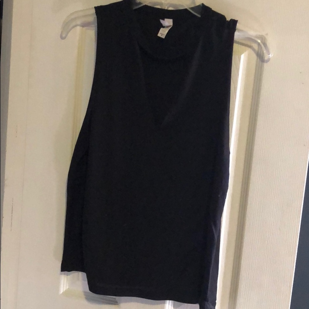 Bella canvas front cut out tank